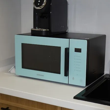 Blue Haven Studio, Rezerva Acum Cu Design Interior Pe Comanda, Incalzire Pardoseala, Apa Filtrata, Cafea, Ceai, Parcare Publica Gratuita * Craiova