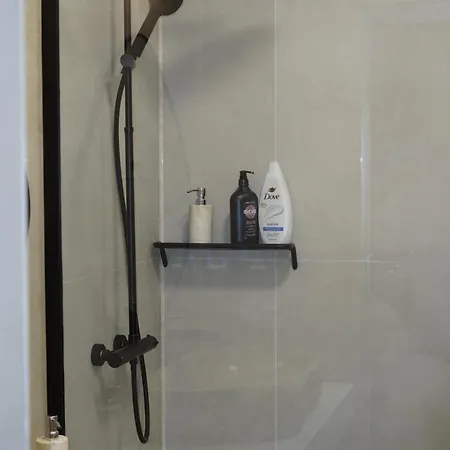 Apartament Blue Haven Studio, Rezerva Acum Cu Design Interior Pe Comanda, Incalzire Pardoseala, Apa Filtrata, Cafea, Ceai, Parcare Publica Gratuita *