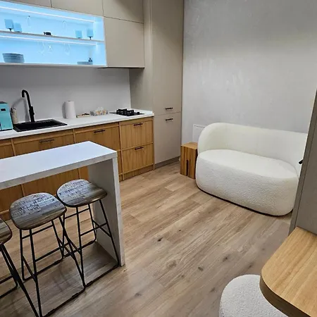 Blue Haven, Ultracentral, Rezerva Cu Incalzire Prin Pardoseala, Design Interior Pe Comanda, Apa Filtrata, Cafea, Ceai, Parcare Publica Gratuita Διαμέρισμα *