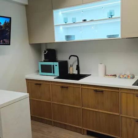 Апартаменты Blue Haven, Ultracentral, Rezerva Cu Incalzire Prin Pardoseala, Design Interior Pe Comanda, Apa Filtrata, Cafea, Ceai, Parcare Publica Gratuita