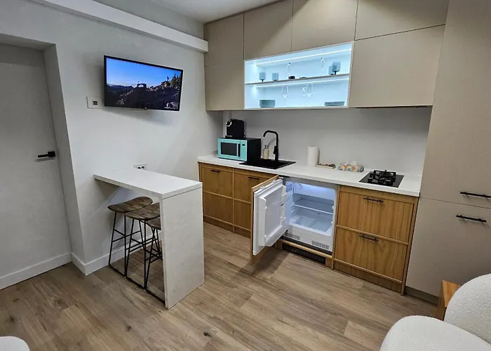 Appartamento Blue Haven, Ultracentral, Rezerva Cu Incalzire Prin Pardoseala, Design Interior Pe Comanda, Apa Filtrata, Cafea, Ceai, Parcare Publica Gratuita *